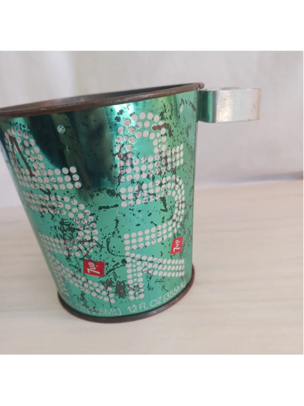 Vintage 1970s 7 Up Uncola Futura Dot Lawn Chair Ice Bucket Chic Wine Holder
